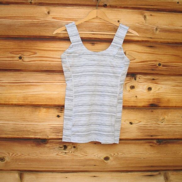 Lululemon Scoop Back Tank Cyber Stripe White Silver Fox - Picture 1 of 9